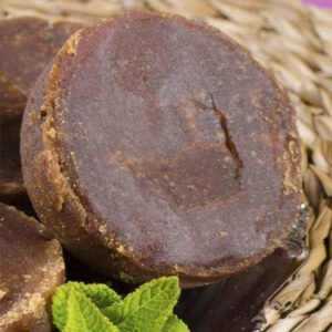 Organic premium ginger palm jaggery half